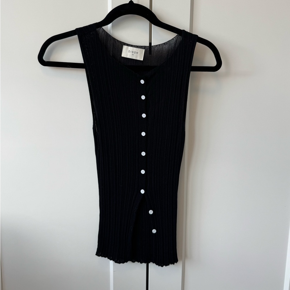 DISSH Black Ribbed Sleeveless Top